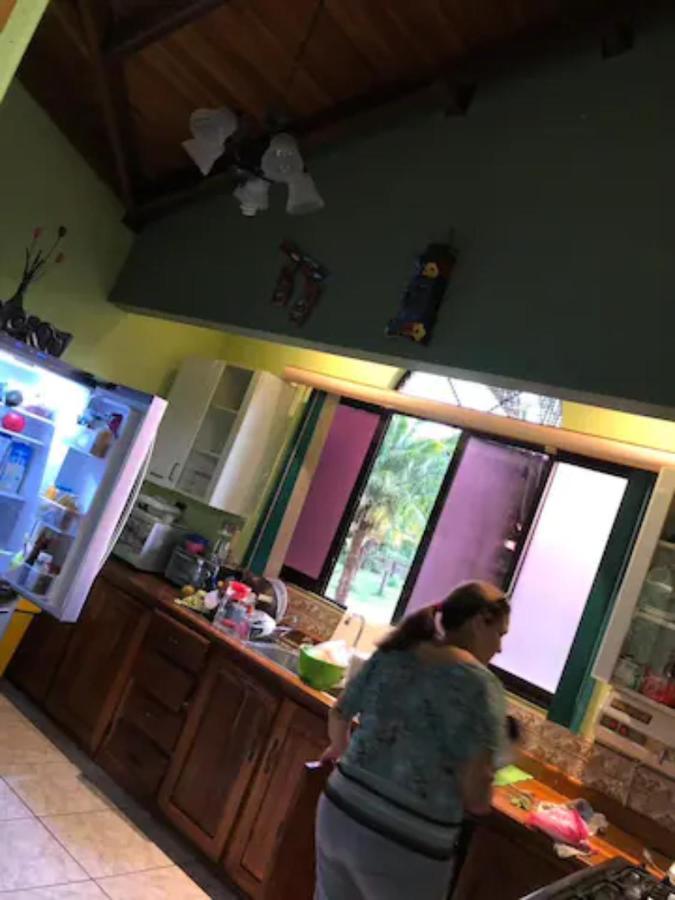 Linda Casa De Verano Con Amplias Zonas Verdes San Isidro De El General Luaran gambar